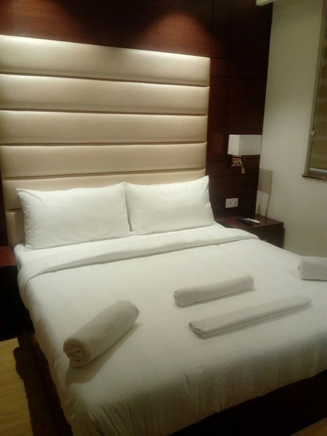 The Grand Parisian Otel Delhi  Dış mekan fotoğraf