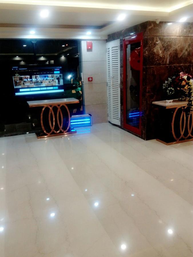 The Grand Parisian Otel Delhi  Dış mekan fotoğraf