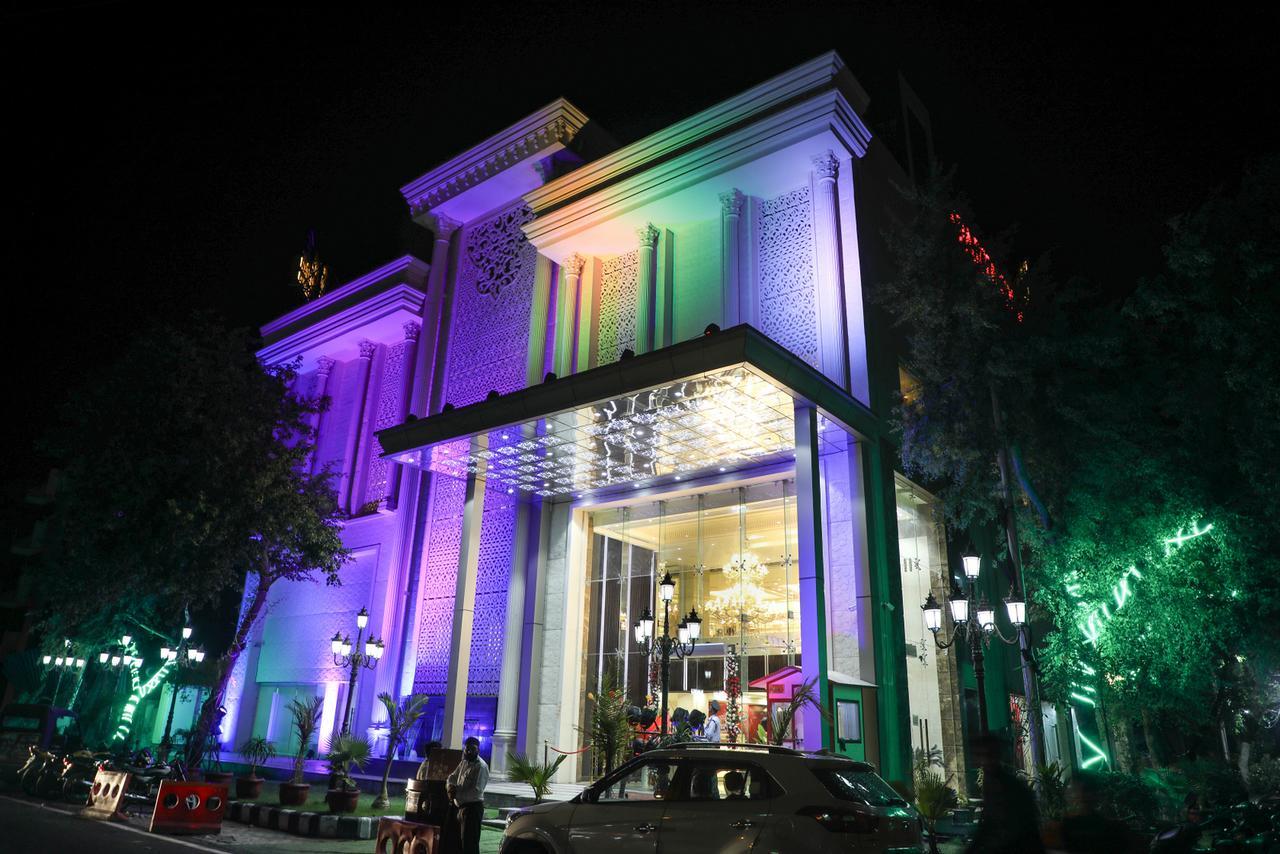 The Grand Parisian Otel Delhi  Dış mekan fotoğraf