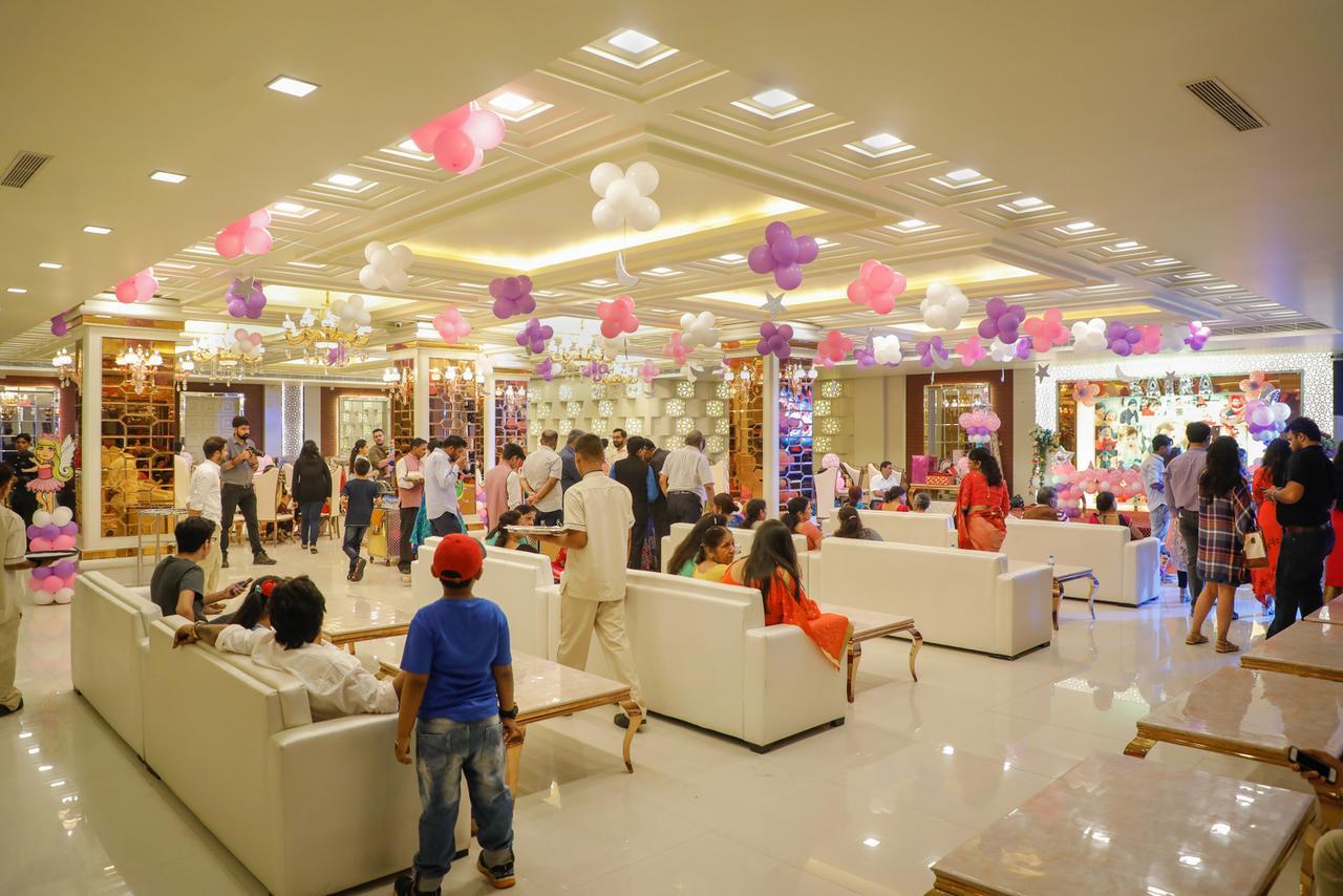 The Grand Parisian Otel Delhi  Dış mekan fotoğraf