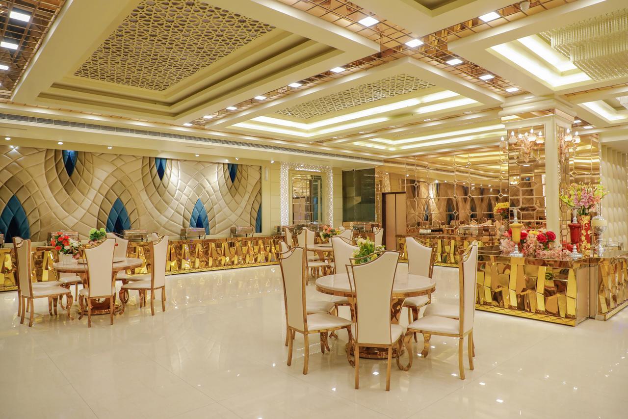 The Grand Parisian Otel Delhi  Dış mekan fotoğraf