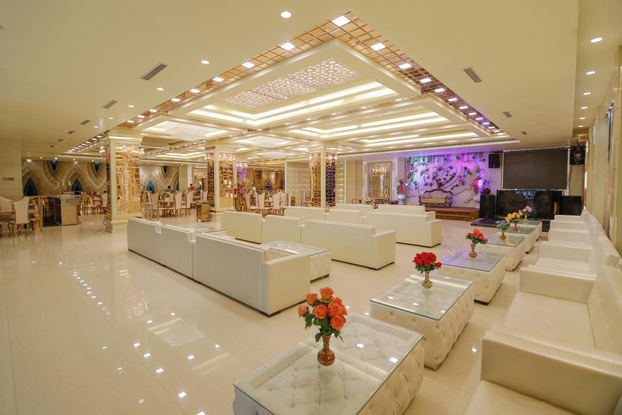 The Grand Parisian Otel Delhi  Dış mekan fotoğraf